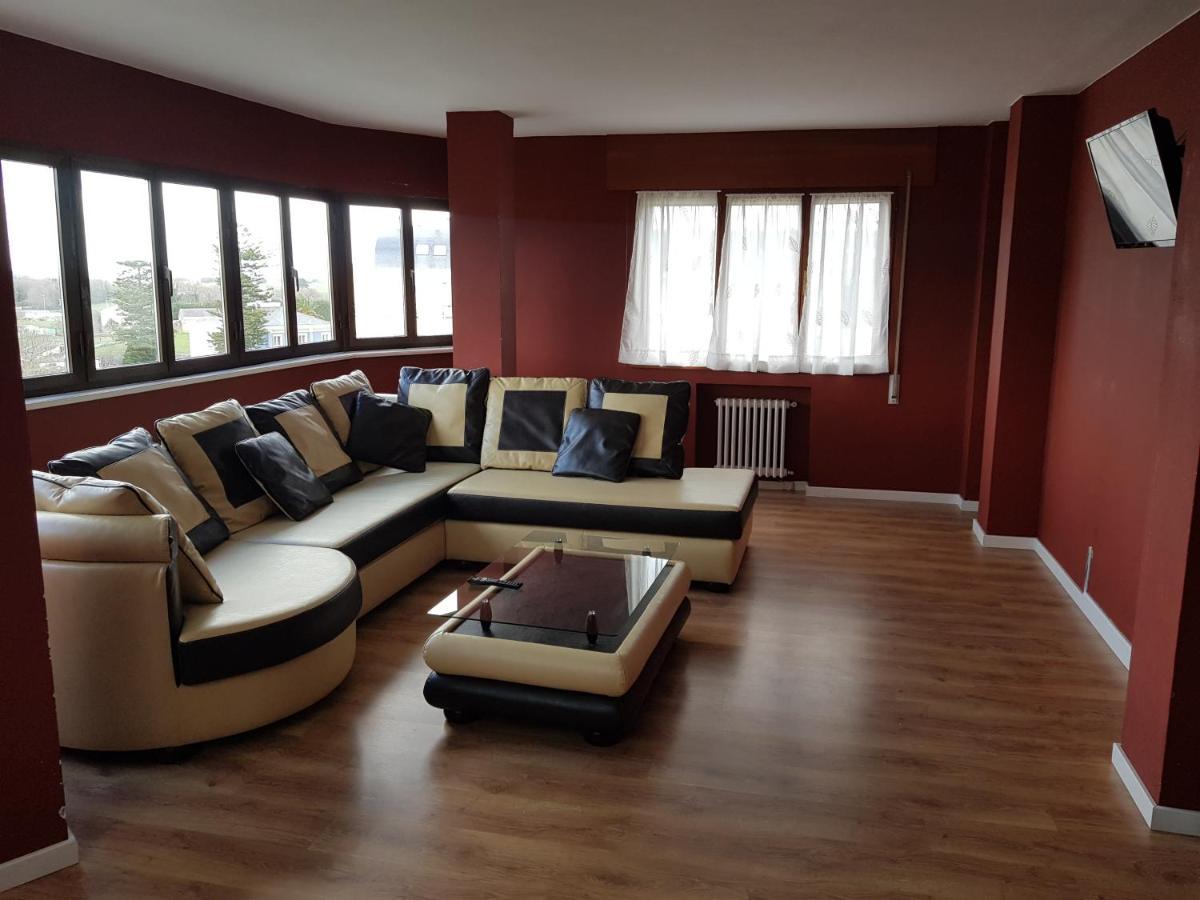 Apartamentos Halcon Рибадео Екстериор снимка