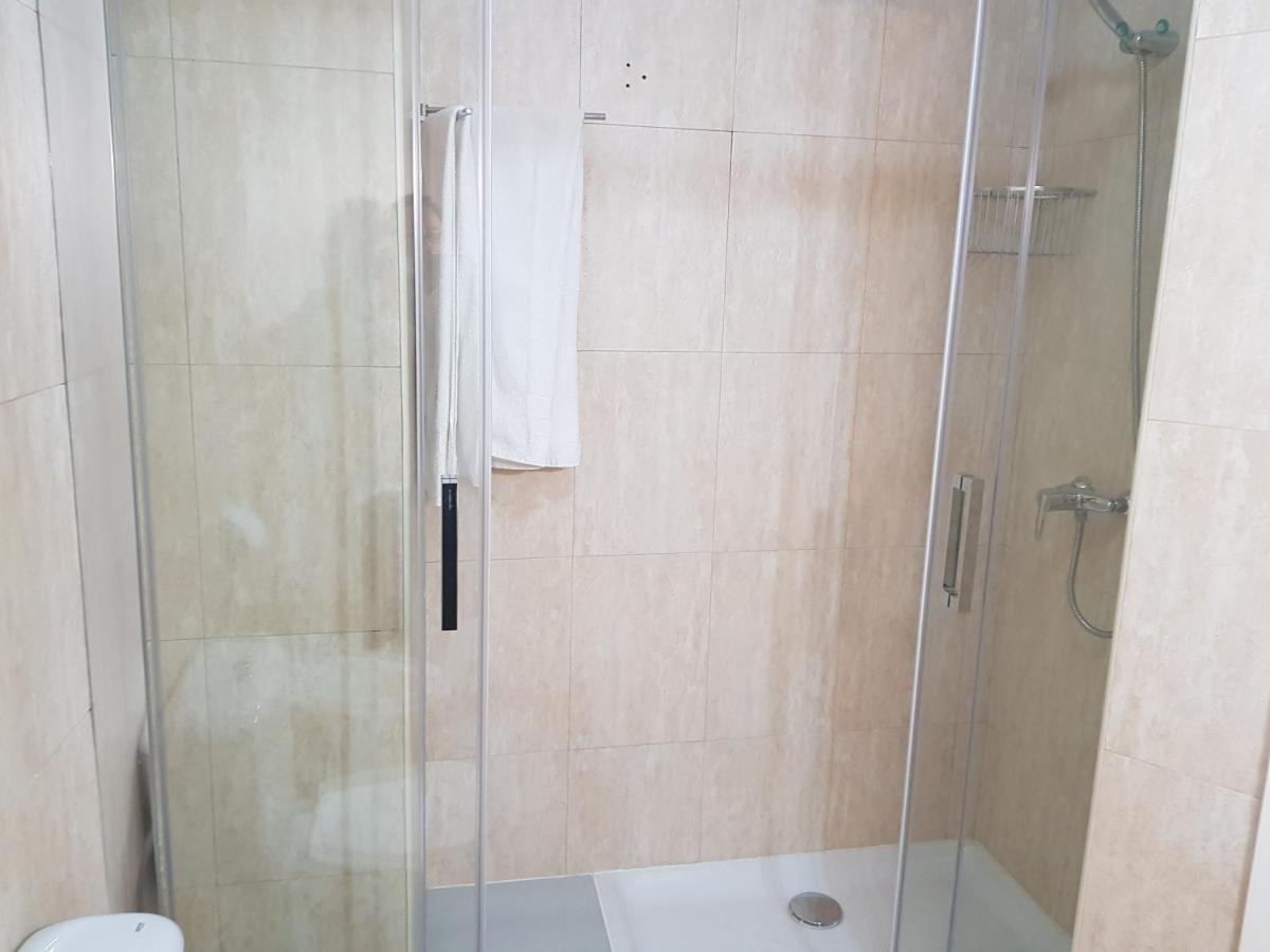 Apartamentos Halcon Рибадео Екстериор снимка